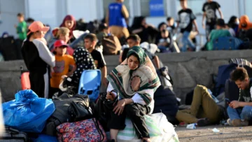 Irán aumenta expulsiones de afganos irregulares tras conflicto con Israel