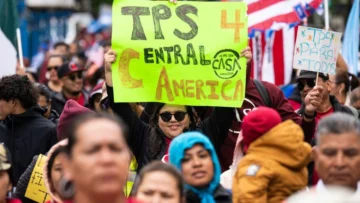 El gobierno de Trump elimina la protección del TPS para miles de migrantes de Honduras y Nicaragua en EE.UU.