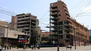 La polémica en Serbia por la construcción de un Hotel Trump en un lugar bombardeado por la OTAN en 1999