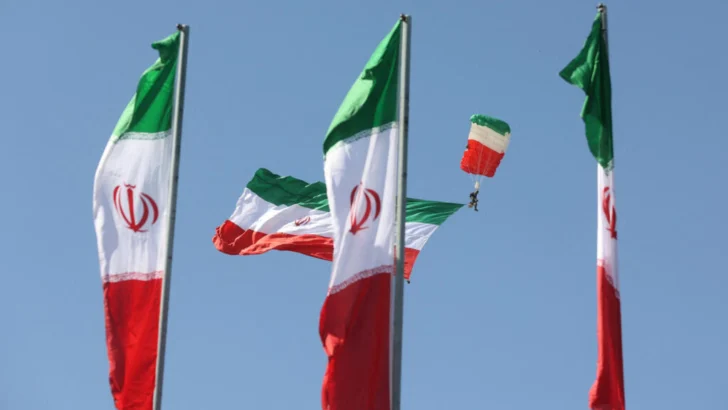 Un ataque ‘terrorista’ deja al menos 8 civiles muertos en Irán