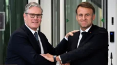 Francia y Reino Unido pactan un acuerdo de intercambio de migrantes