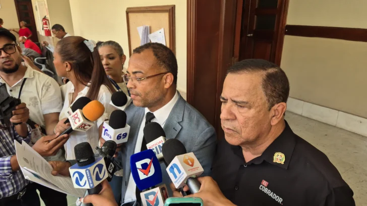 Defensa denuncia que Ángel Martínez está delicado de salud tras iniciar huelga de hambre