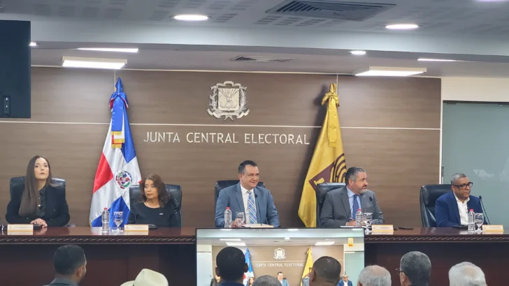 Nueva cédula está en fase de adjudicación y se prevé piloto para octubre o noviembre