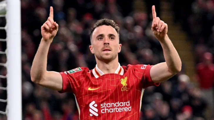 El futbolista Diogo Jota, estrella del Liverpool y Portugal, muere a los 28 años en un accidente automovilístico en España junto a su hermano