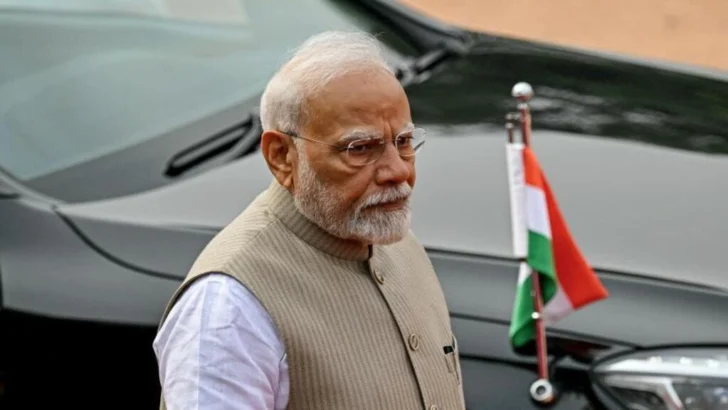 Trump anuncia aranceles a India en represalia por comprar crudo a Rusia