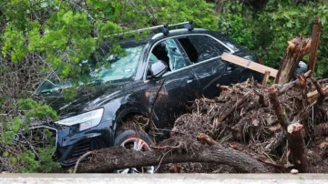 Por qué fueron tan letales y otras 3 preguntas sobre las inundaciones en Texas que dejaron más de 90 muertos y decenas de desaparecidos