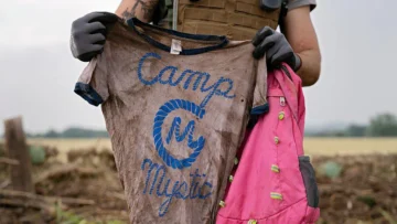 Por qué fueron tan letales y otras 3 preguntas sobre las inundaciones en Texas que dejaron más de 80 muertos y decenas de desaparecidos