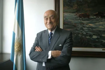 Cómo la familia Eskenazi amasó su fortuna y generó polémicas cercanas al poder en Argentina (y un misterio en la disputa por las acciones de YPF)