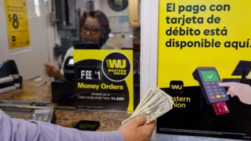 Qué impacto tiene en América Latina el impuesto de 1% a las remesas aprobado en EE.UU.