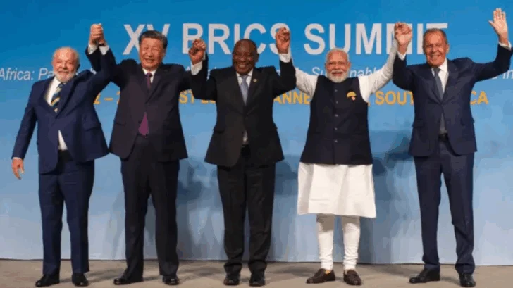 Por qué Trump acusa a los países BRICS de ir en contra de EE.UU. (y qué responde el bloque)