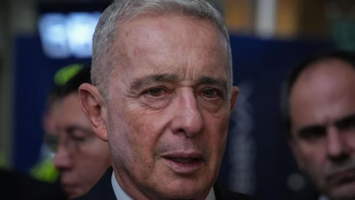 4 claves del caso por el que el que Álvaro Uribe se convirtió en el primer expresidente de Colombia en ser condenado en un juicio penal