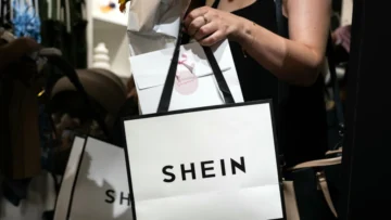 Francia multa a Shein con 40 millones de euros debido a prácticas 'engañosas'