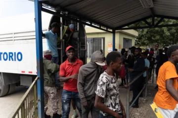 La deportación de haitianos golpea la economía dominicana La deportación de haitianos golpea la economía dominicana