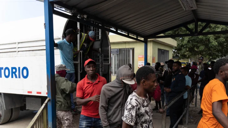 La deportación de haitianos golpea la economía dominicana La deportación de haitianos golpea la economía dominicana