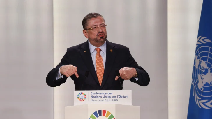 Justicia pide retirar inmunidad al presidente de Costa Rica por corrupción