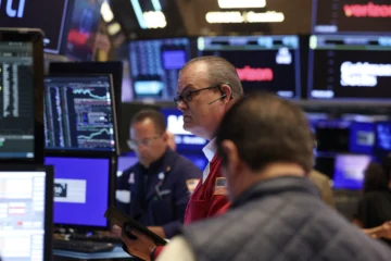Wall Street termina al alza, con nuevos récords para el Nasdaq y el S&P 500