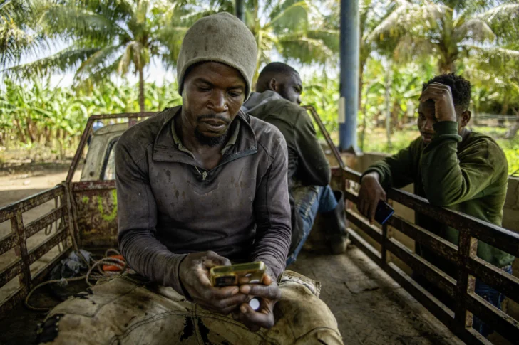 AFP__20250704__63RW7ZQ__v1__HighRes__DominicanRepHaitiMigrationAgriculture-728x485