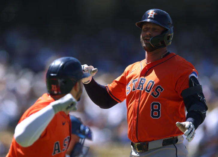 Yainer Díaz, Walker y Altuve hacen sonrojar a los Dodgers