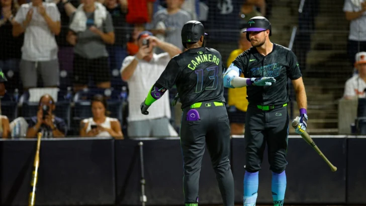 Manny Machado conecta Grand Slam y Junior Caminero dos jonrones