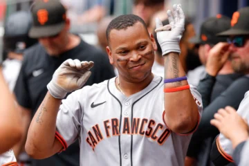 Rafael Devers impulsa dos jonrones y tiene su mejor actuación en los Gigantes Rafael Devers impulsa dos jonrones y tiene su mejor actuación en los Gigantes