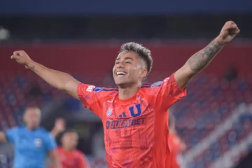 Universidad de Chile, sin misterios, y Atlético Mineiro, con susto, clasifican a octavos
