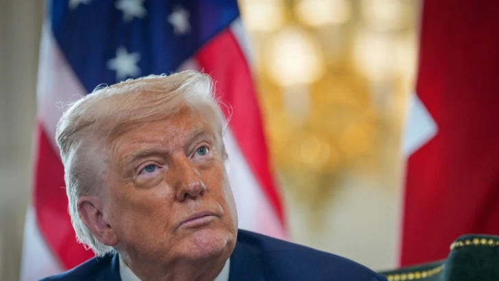 Trump ordena un nuevo censo que excluya a indocumentados, pese a que faltan cinco años