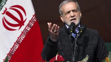 Irán suspende su cooperación con la OIEA tras ataques de Israel y Estados Unidos