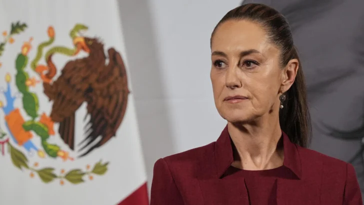 Sheinbaum anuncia una demanda contra abogado del hijo de El Chapo Guzmán por difamación