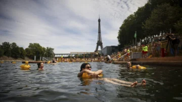 El Sena vuelve a acoger a los bañistas tras más de un siglo de prohibición