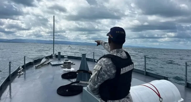 Armada intercepta yola robada que iba con rumbo a Puerto Rico con 11 migrantes