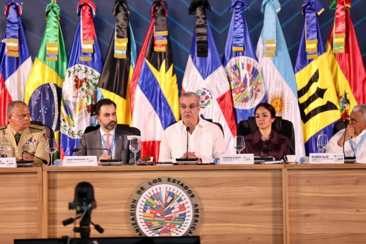 Abinader abre VIII Reunión de Seguridad Pública y exhorta a no desmayar ante la delincuencia