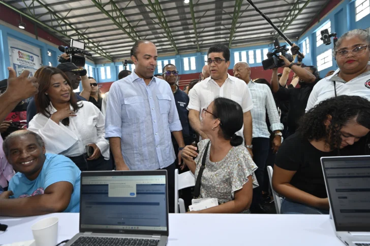 Banreservas lleva Bancarizar es Patria a Los Mina Banreservas lleva Bancarizar es Patria a Los Mina