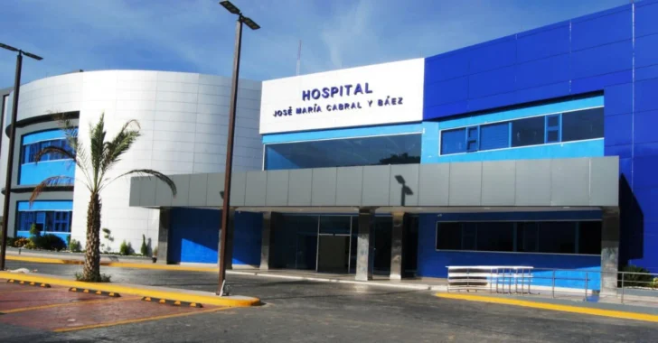 Muere joven afectado en incendio, esposa e hijos siguen en observación