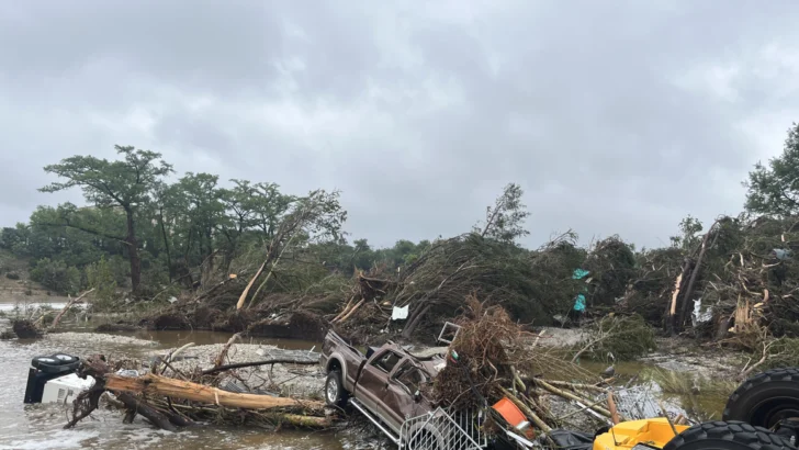 Sube a 82 el número de fallecidos en Texas por las inundaciones