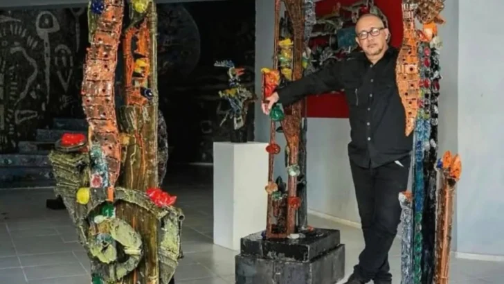 Falleció a los 57 años el artista plástico y ceramista Cristian Tiburcio Falleció a los 57 años el artista plástico y ceramista Cristian Tiburcio