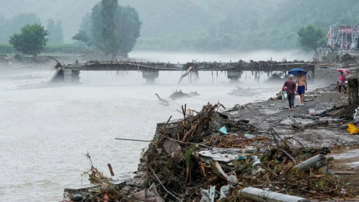 Las lluvias en China dejan al menos 30 muertos y decenas de miles de evacuados