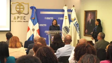 Mescyt y Acroarte advierten sobre los desafíos de la inteligencia artificial en el ejercicio de la comunicación en panel Mescyt y Acroarte advierten sobre los desafíos de la inteligencia artificial en el ejercicio de la comunicación en panel