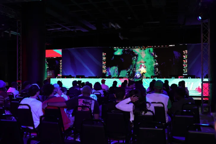 Banco Popular entrega RD$ 570,000 en final universitaria de esports