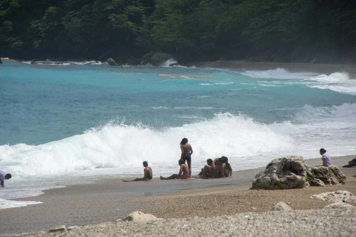 Turismo interno generó RD$ 229 mil millones en 2024, pero dos de cada tres dominicanos no viajaron