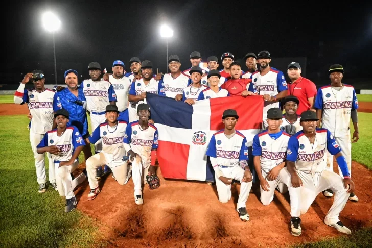 República Dominicana supera a Venezuela y retiene la corona República Dominicana supera a Venezuela y retiene la corona