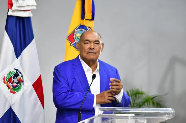Ramón Alburquerque resalta riqueza potencial de República Dominicana en tierras raras