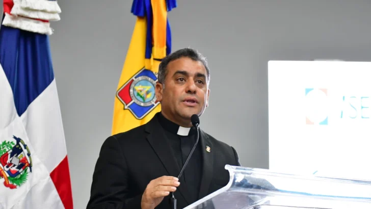 Universidad Católica Nordestana ratifica a su rector Dr. Isaac García de la Cruz Universidad Católica Nordestana ratifica a su rector Dr. Isaac García de la Cruz