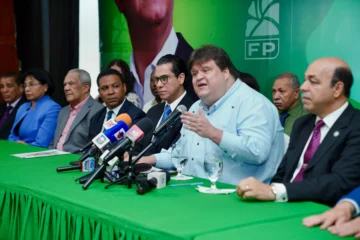 Fuerza del Pueblo denuncia PRM asignó RD$ 3,925 millones en pensiones especiales