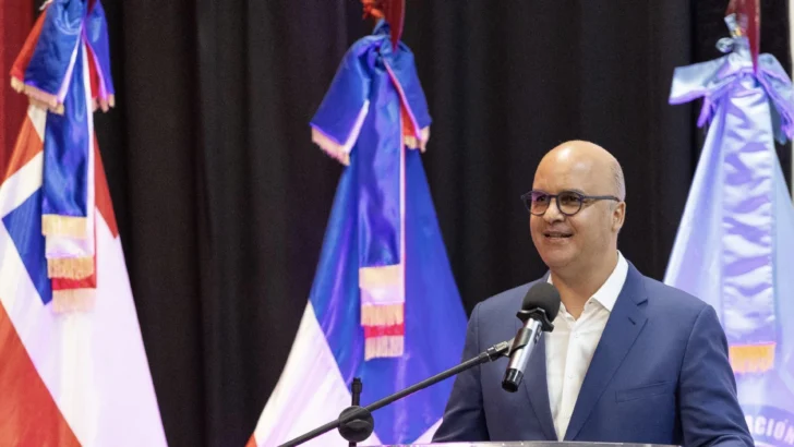 Igor Rodríguez destaca avances del transporte aéreo en mayor flujo de visitantes