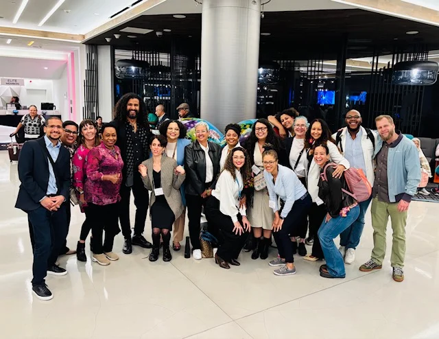  Foto de grupo Global Dominicanidades