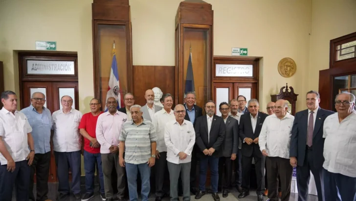 Lasallistas Dominicanos invitan a acto de rendición de honores a la bandera nacional