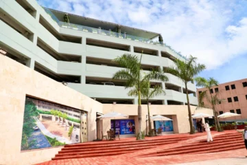 Gobierno inaugura Parqueo Plaza Zona Colonial con inversión de US$ 16 millones