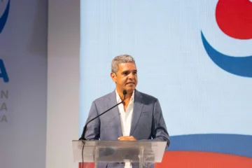 ADA garantiza 7 millones de libras de pollo congelado a RD$60 para abastecer el mercado nacional