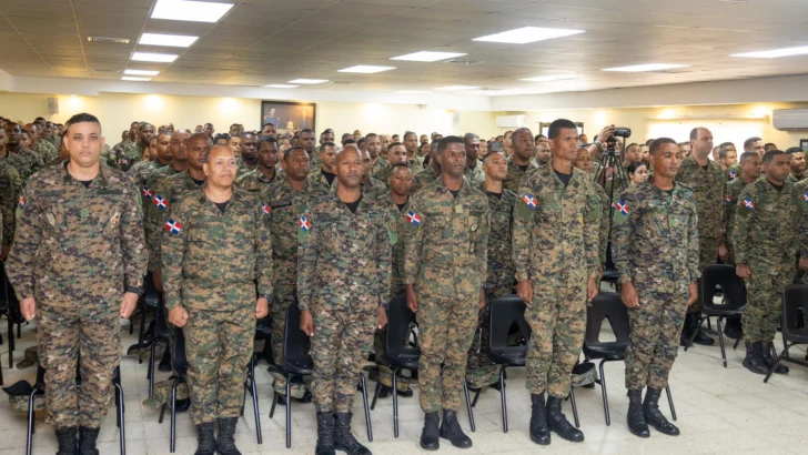 Ejército gradúa a 433 miembros en distintas disciplinas de las Escuelas de Infantería Ejército gradúa a 433 miembros en distintas disciplinas de las Escuelas de Infantería