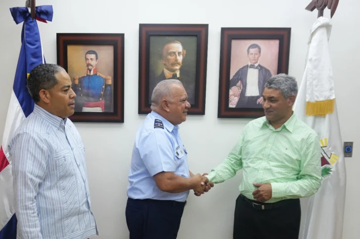 Escuelas Vocacionales de las Fuerzas Armadas y la Policía Nacional coordinan programas con la Fundación Dominicana de Ciegos